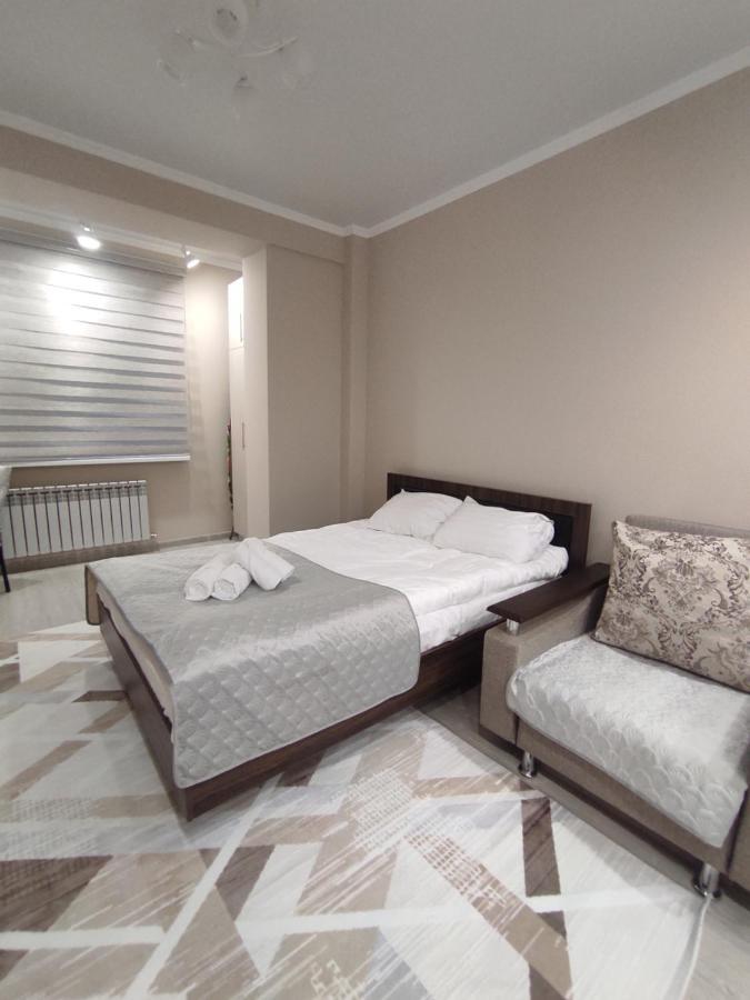 Уютная Квартира-Студия Жк Lotus Terrace Apartment Almaty Exterior photo