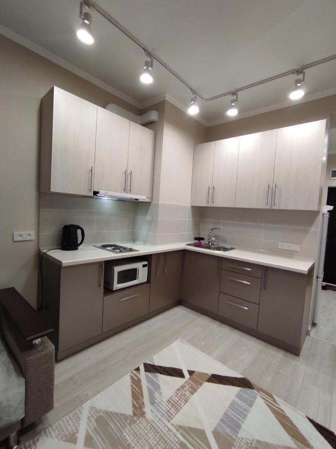 Уютная Квартира-Студия Жк Lotus Terrace Apartment Almaty Exterior photo